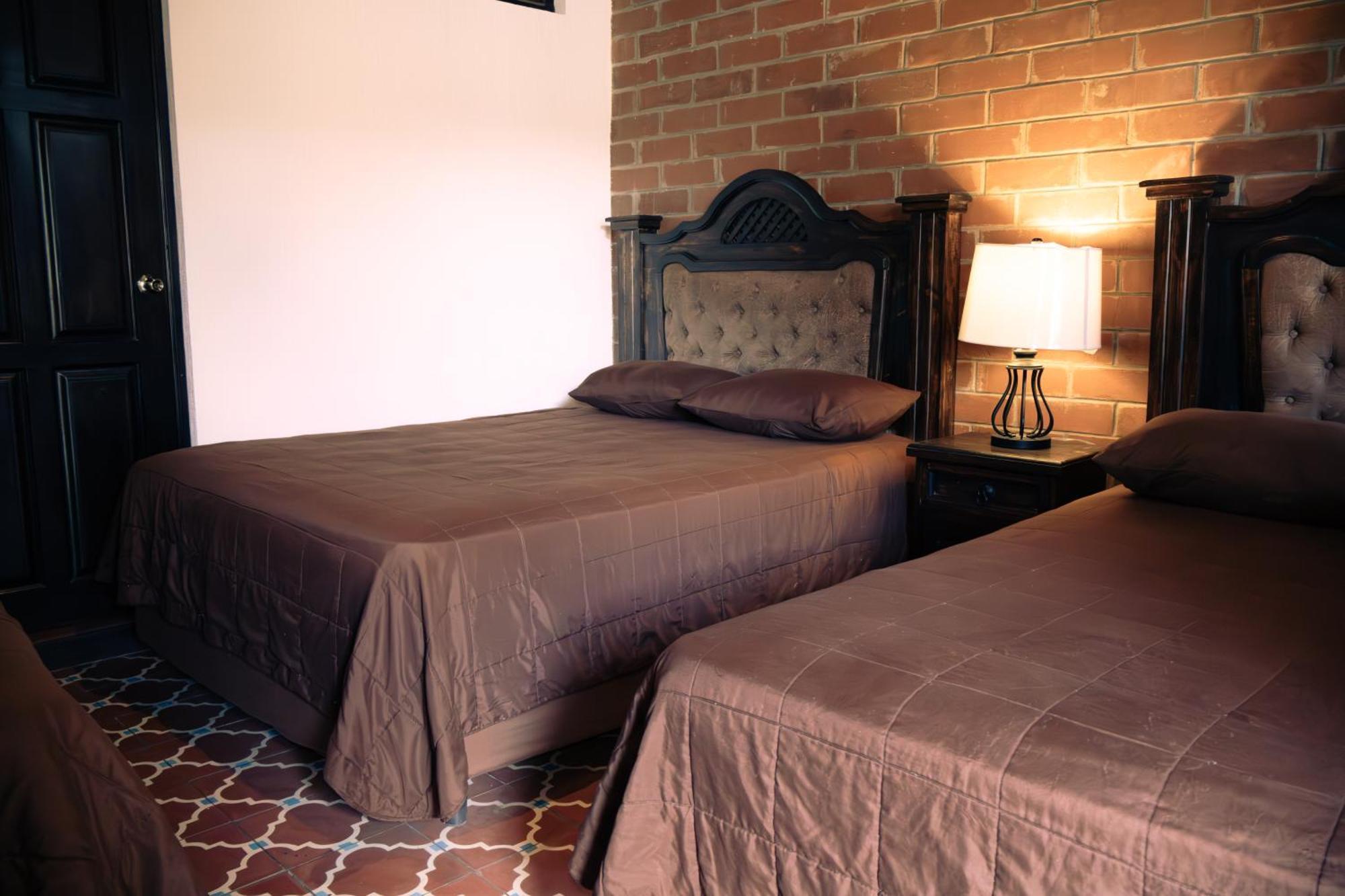 קצאלטננגו Lar Antiqua Hotel מראה חיצוני תמונה
