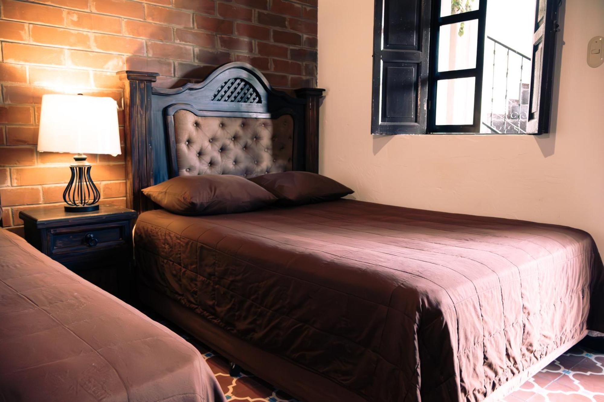 קצאלטננגו Lar Antiqua Hotel מראה חיצוני תמונה