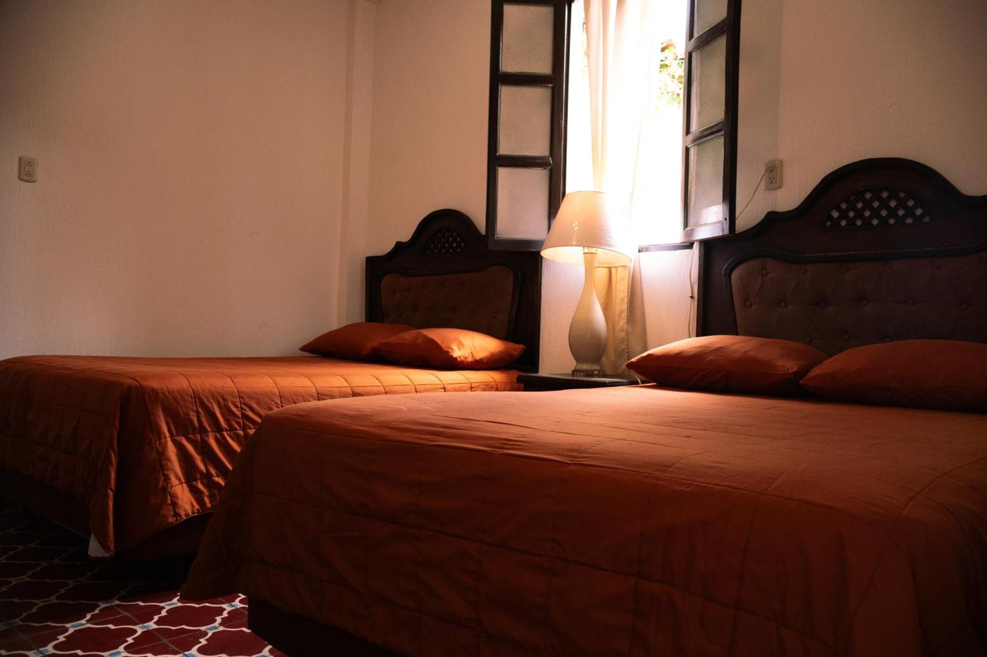 קצאלטננגו Lar Antiqua Hotel מראה חיצוני תמונה